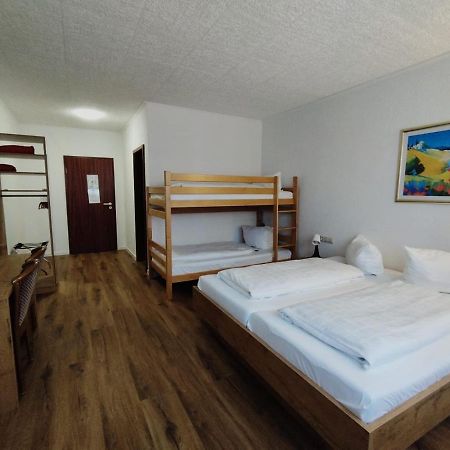 Hotel Sonnenkeller Neu-Ulm Ngoại thất bức ảnh